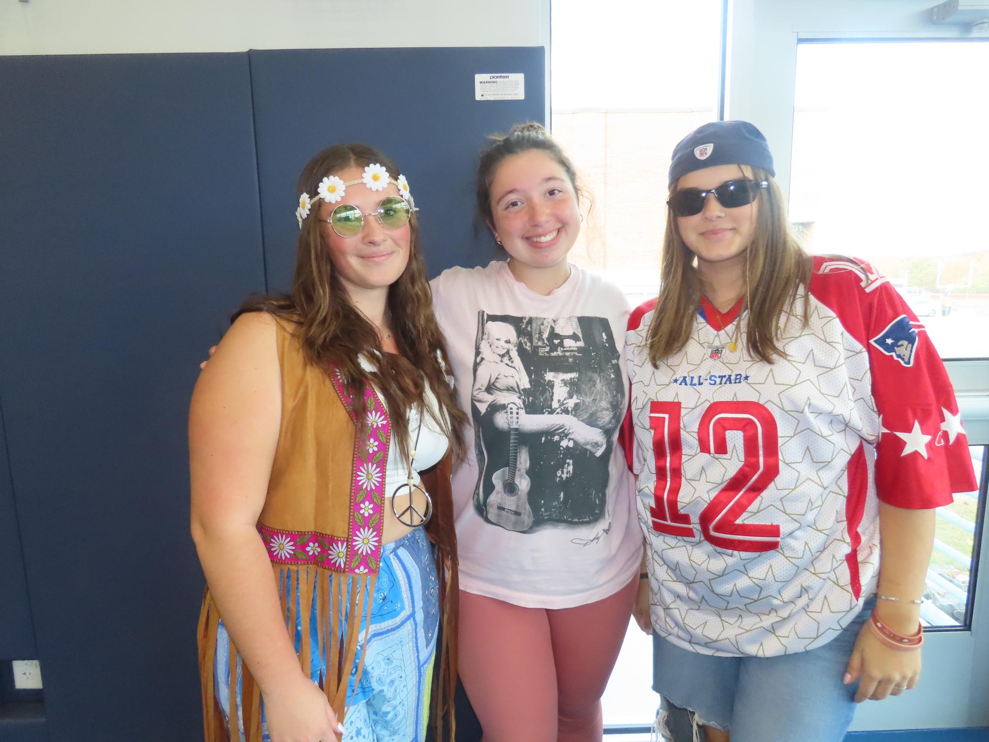 Spirit Week '24: Throwback Thursday!