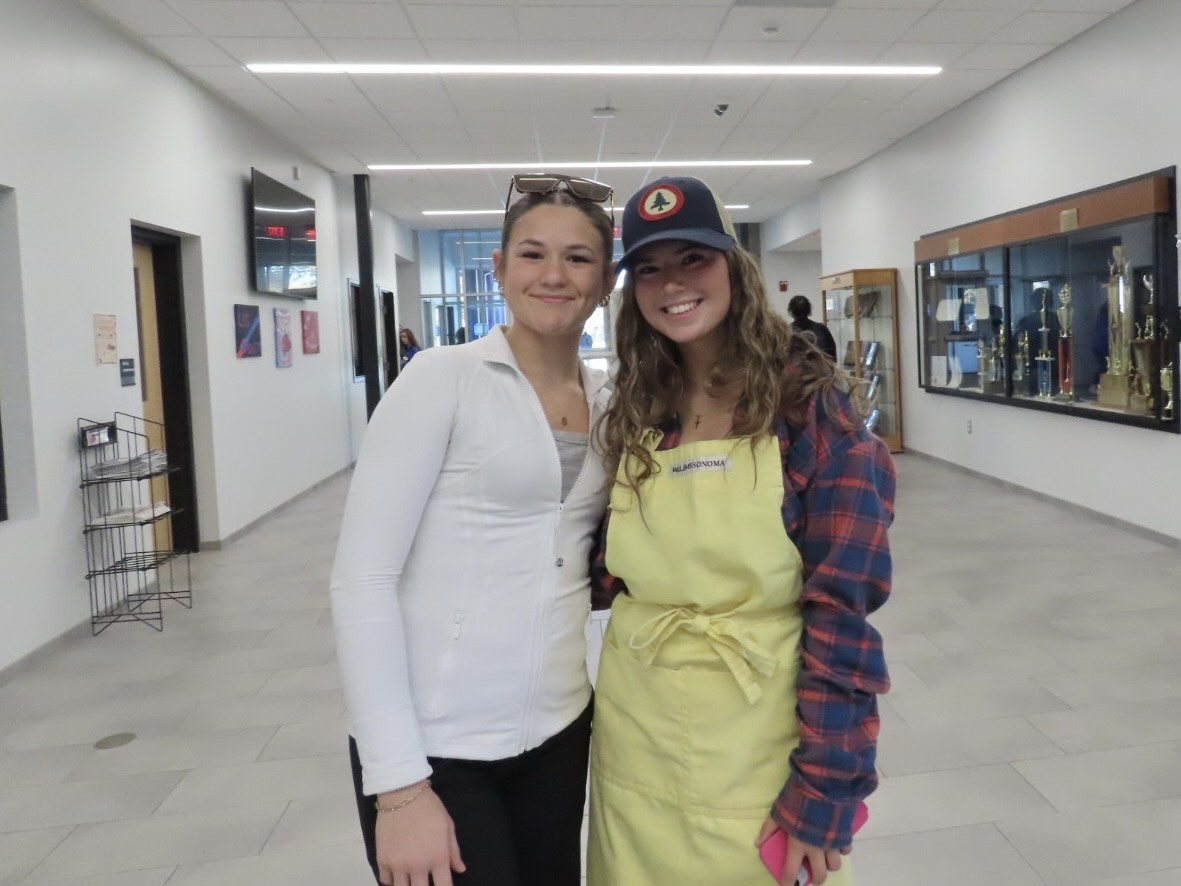 Spirit Week '24: BBQ Dad and Soccer Mom Day!