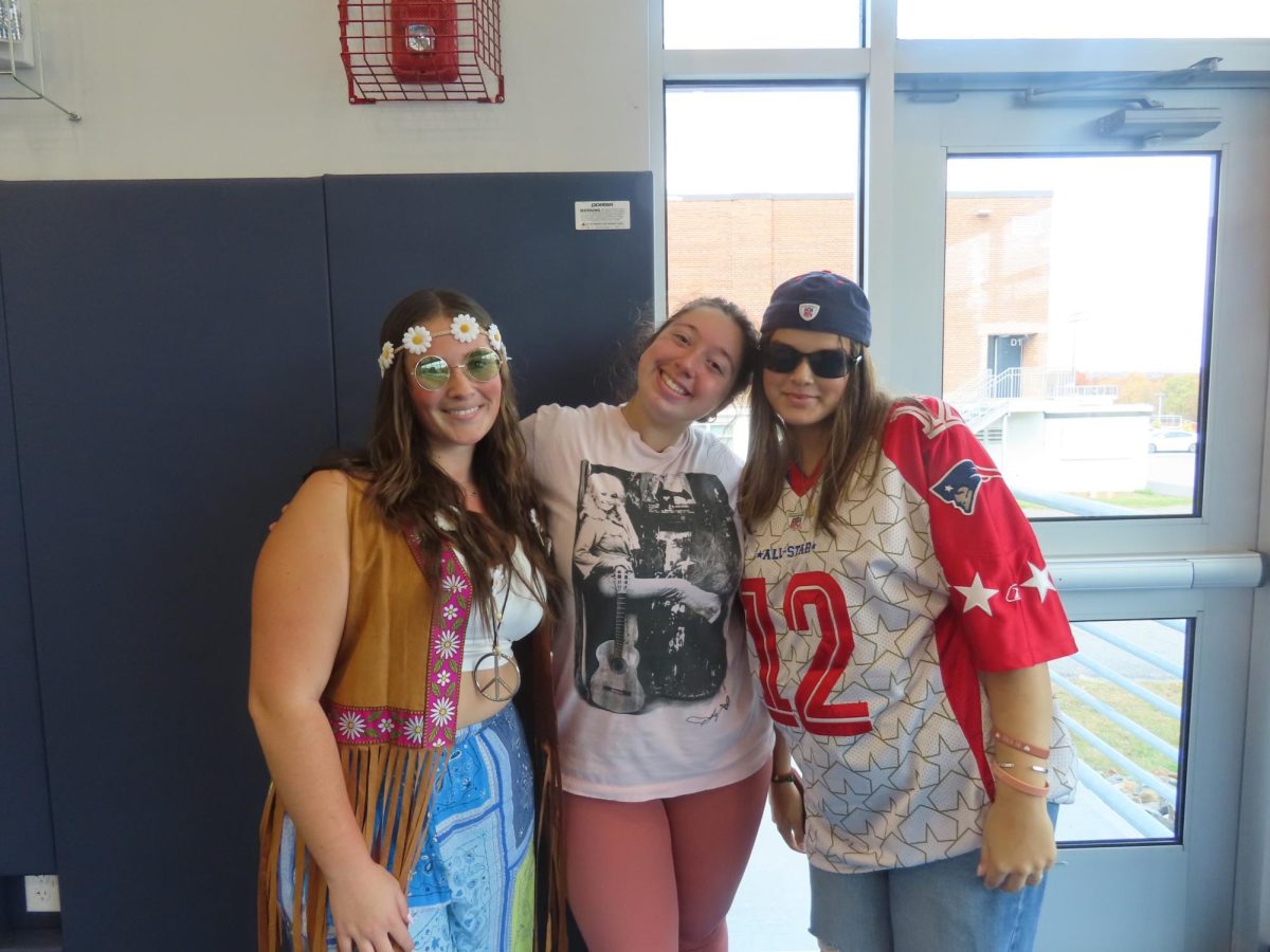 Spirit Week '24: Throwback Thursday!