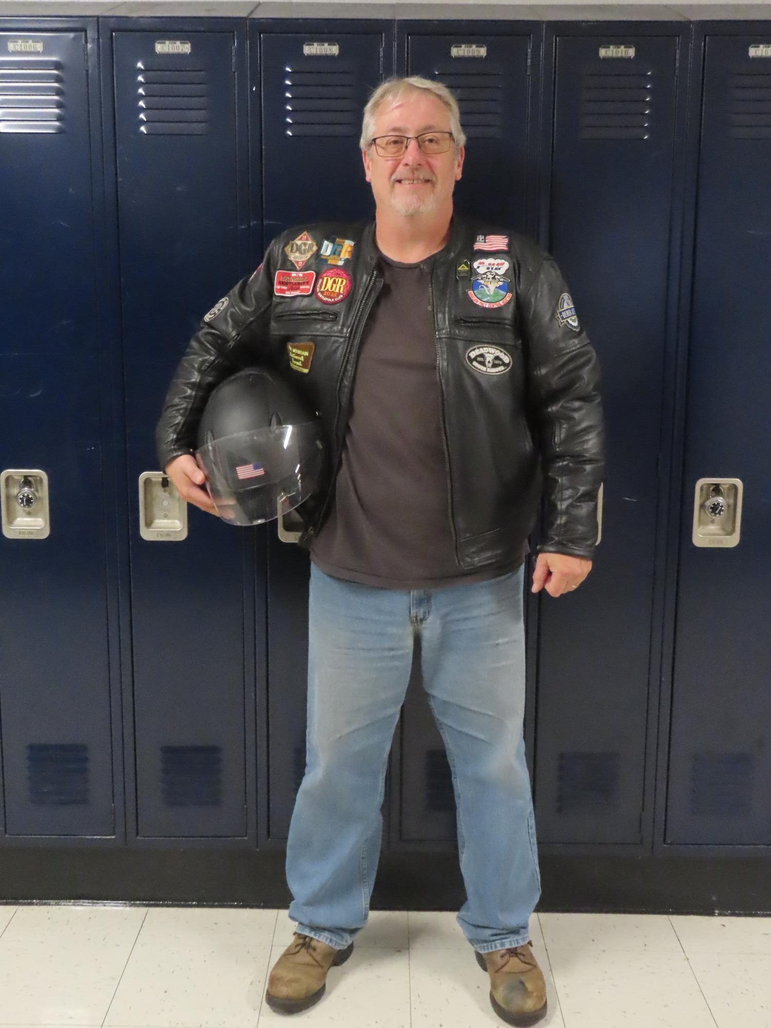 Spirit Week '25: Bikers vs. Surfers
