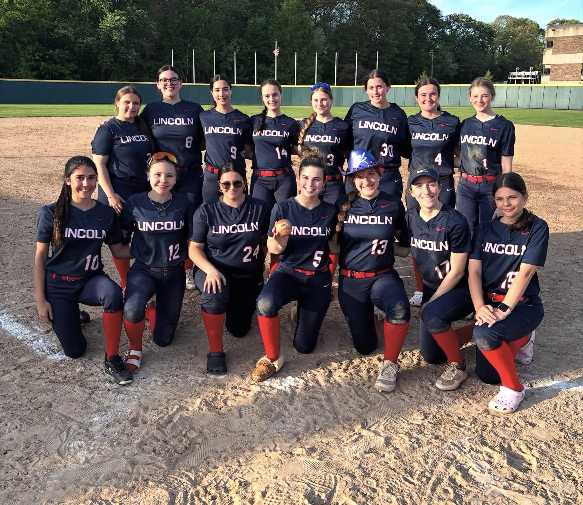Lincoln Girls Softball Young and Hungry