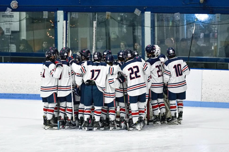 Lincoln Boys Hockey Skates into Playoffs